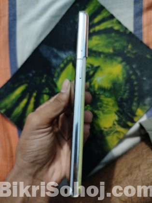 Samsung s21 8/256